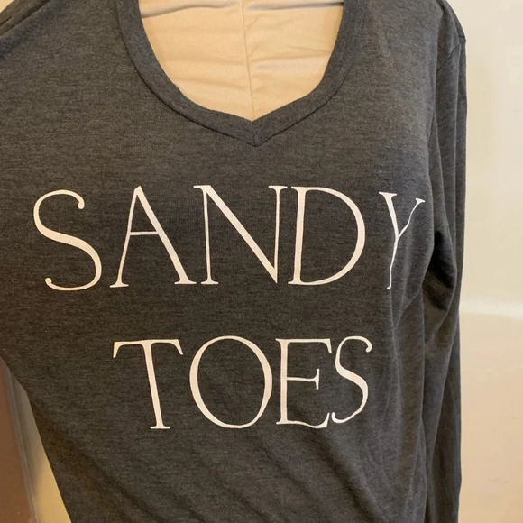 WILDFOX NWT Sandy Toes Baggy Pullover Sweater Top - Picture 8 of 10